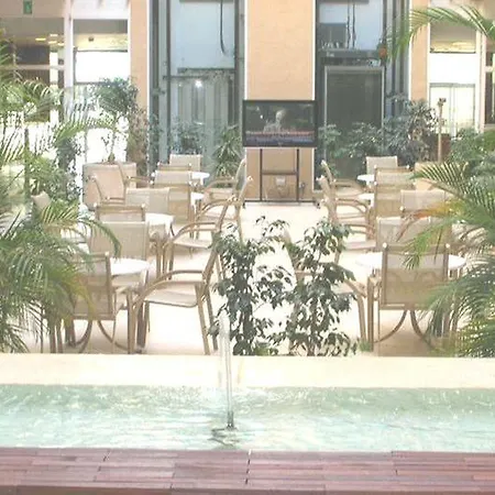Hotel Nh Jardines Del Turia 3*