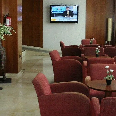 Nh Jardines Del Turia Hotel 3*